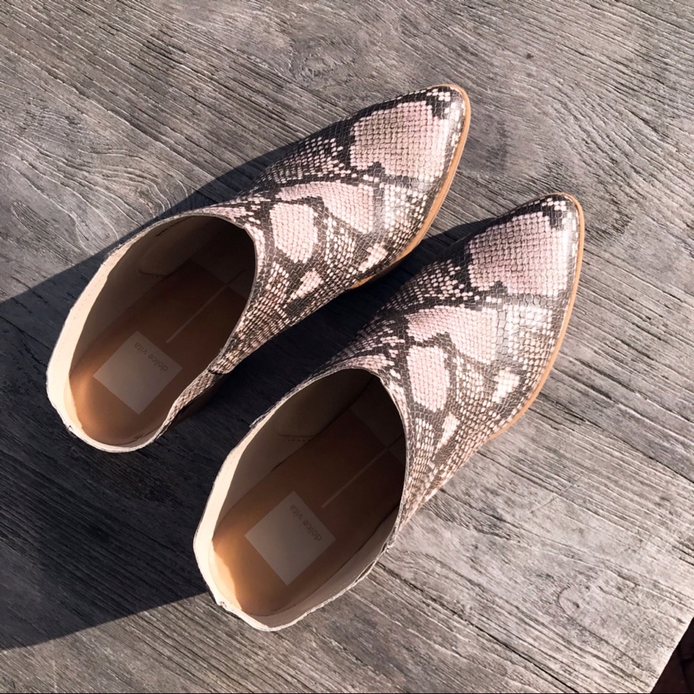 🆕DOLCE VITA ROYA MULES IN SNEAKE! - Picture 5 of 8